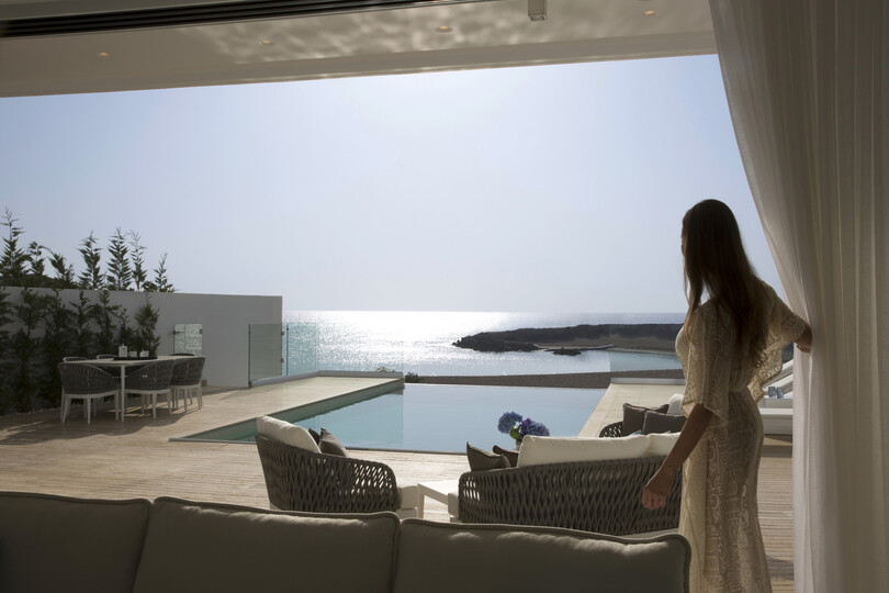 You and Your Family will love this Beachfront Villa, Protaras Villa 1539