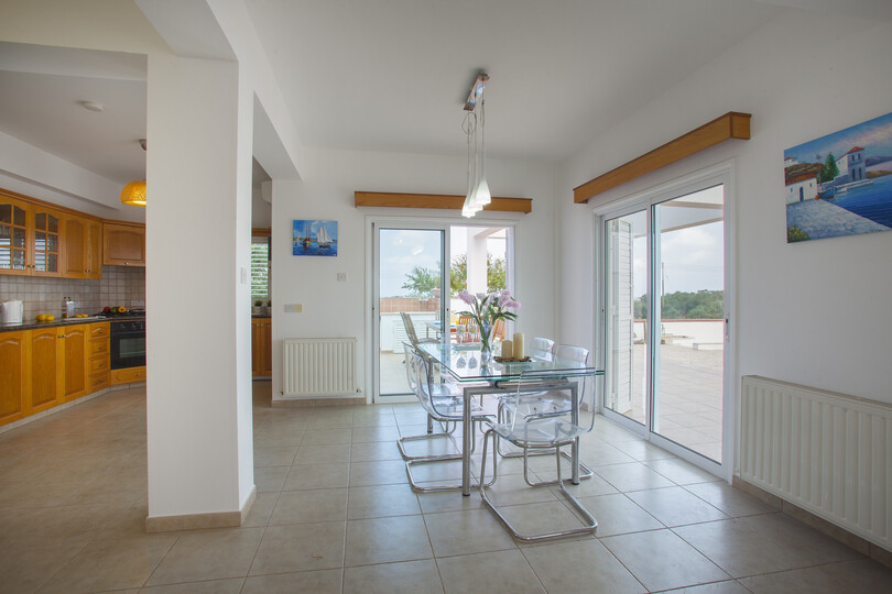 Imagine Your Family Renting This Luxury Villa with Large Private Pool, Protaras Villa 1543