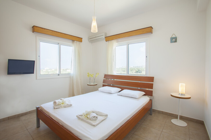Imagine Your Family Renting This Luxury Villa with Large Private Pool, Protaras Villa 1543