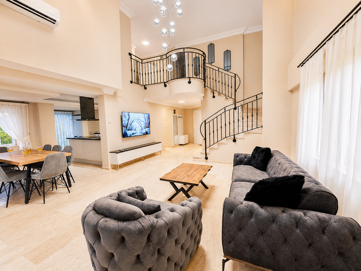 5 Star Villa Celeste - Luxury Sea View Sanctuary
