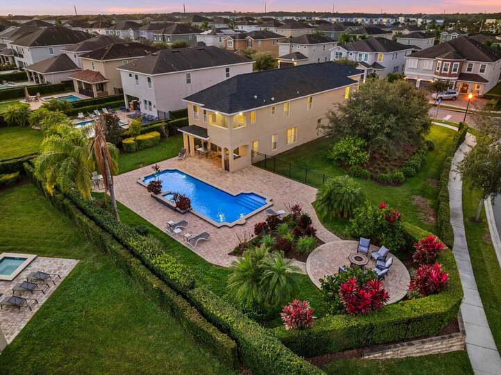 Luxury Villa with Private Pool on Encore Resort at Reunion, Orlando Villa 4356