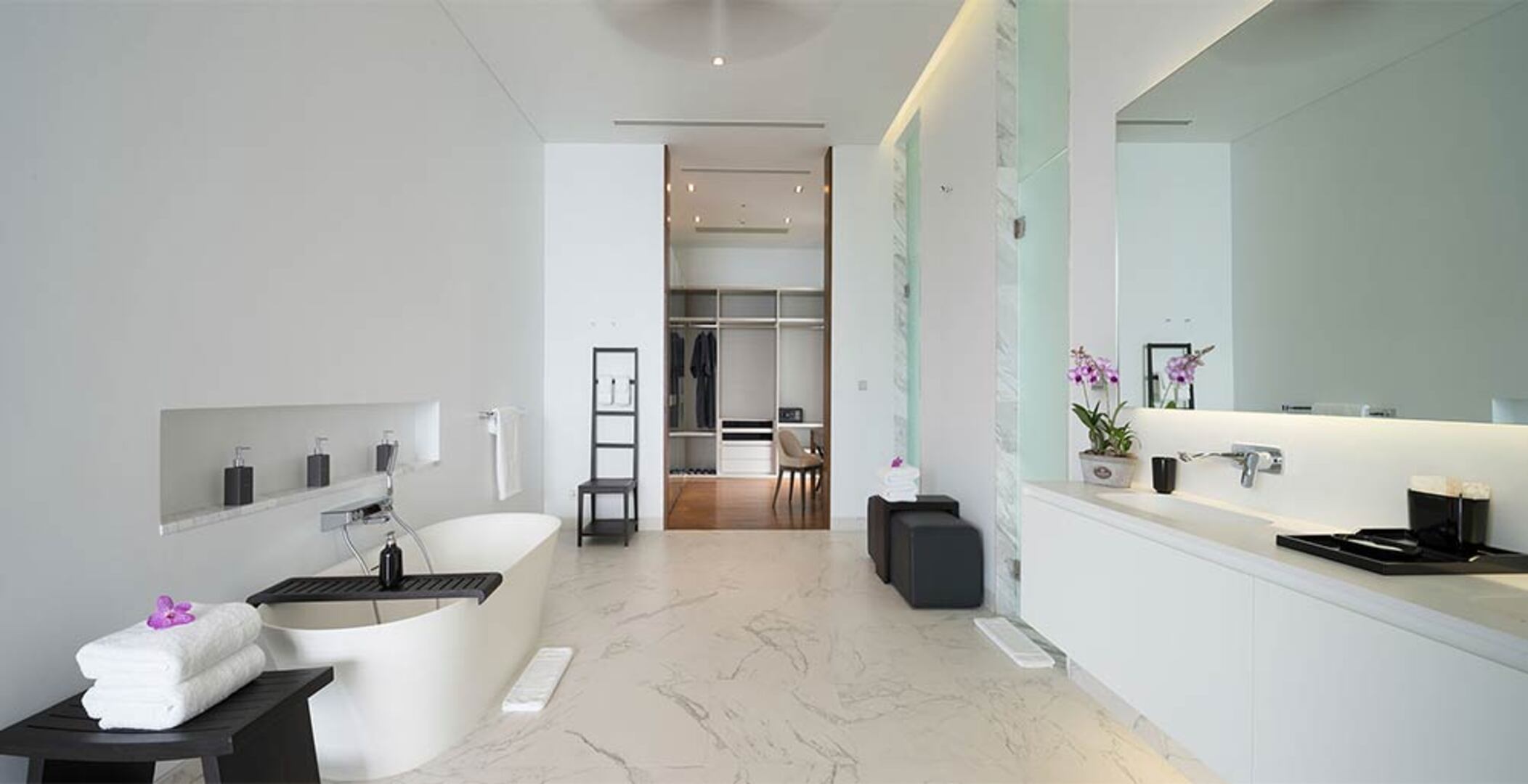 Experience the Ultimate Holiday while staying in this Luxury Villa in Phuket, Phuket Villa 1062