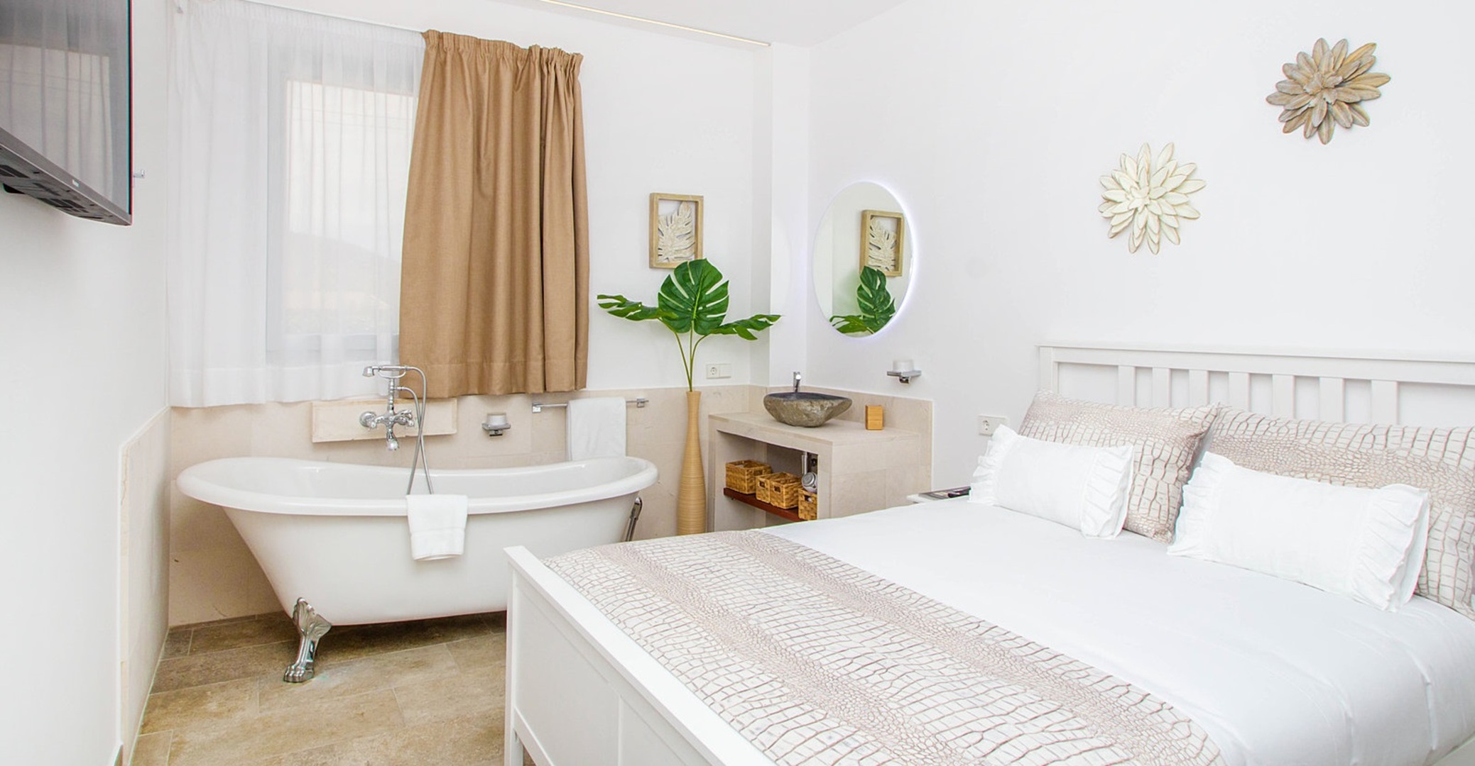 Exclusive Holiday Villa with Private Pool, Balearic Islands Villa 1481