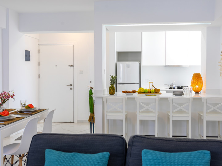 The Perfect Holiday Apartment minutes from the Beach in Larnaca, Larnaca Apartment 1401