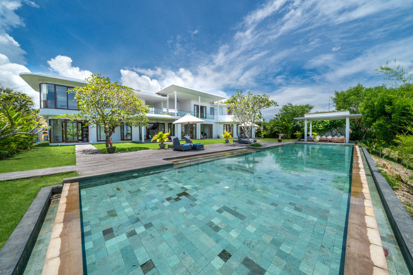 The Ultimate 5 Star Holiday Villa in Kabupaten Badung with Private Pool, Bali Villa 2097