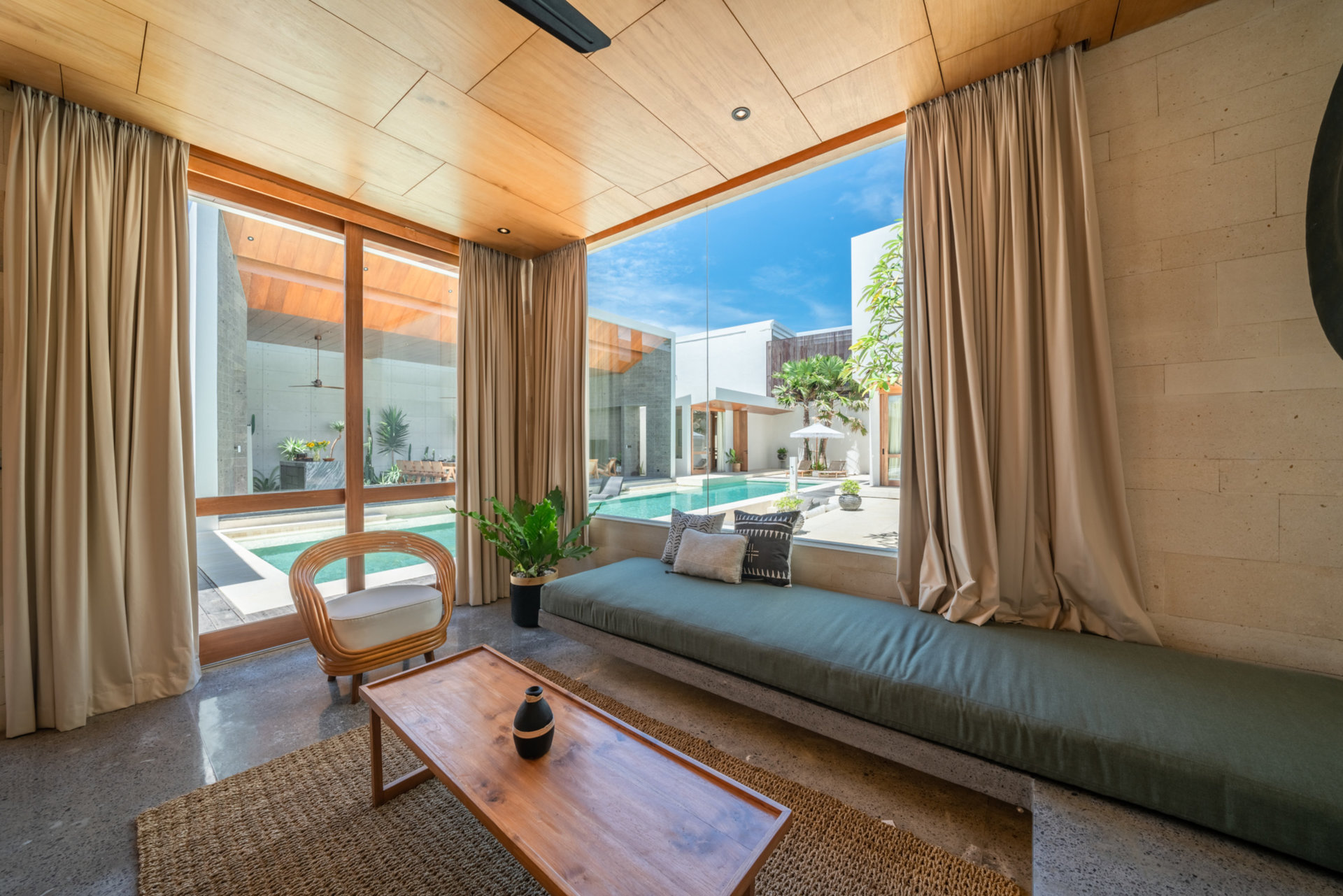 The Ultimate 5 Star Holiday Villa in Kabupaten Badung with Private Pool and Fully Staffed, Bali Villa 2098