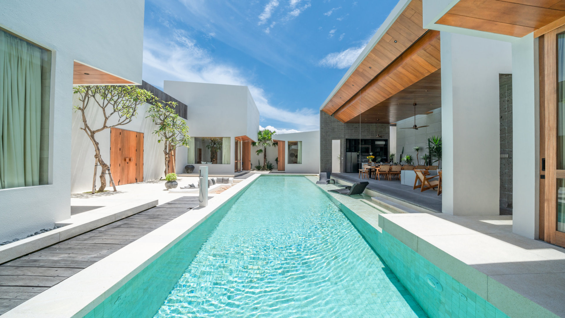 The Ultimate 5 Star Holiday Villa in Kabupaten Badung with Private Pool and Fully Staffed, Bali Villa 2098