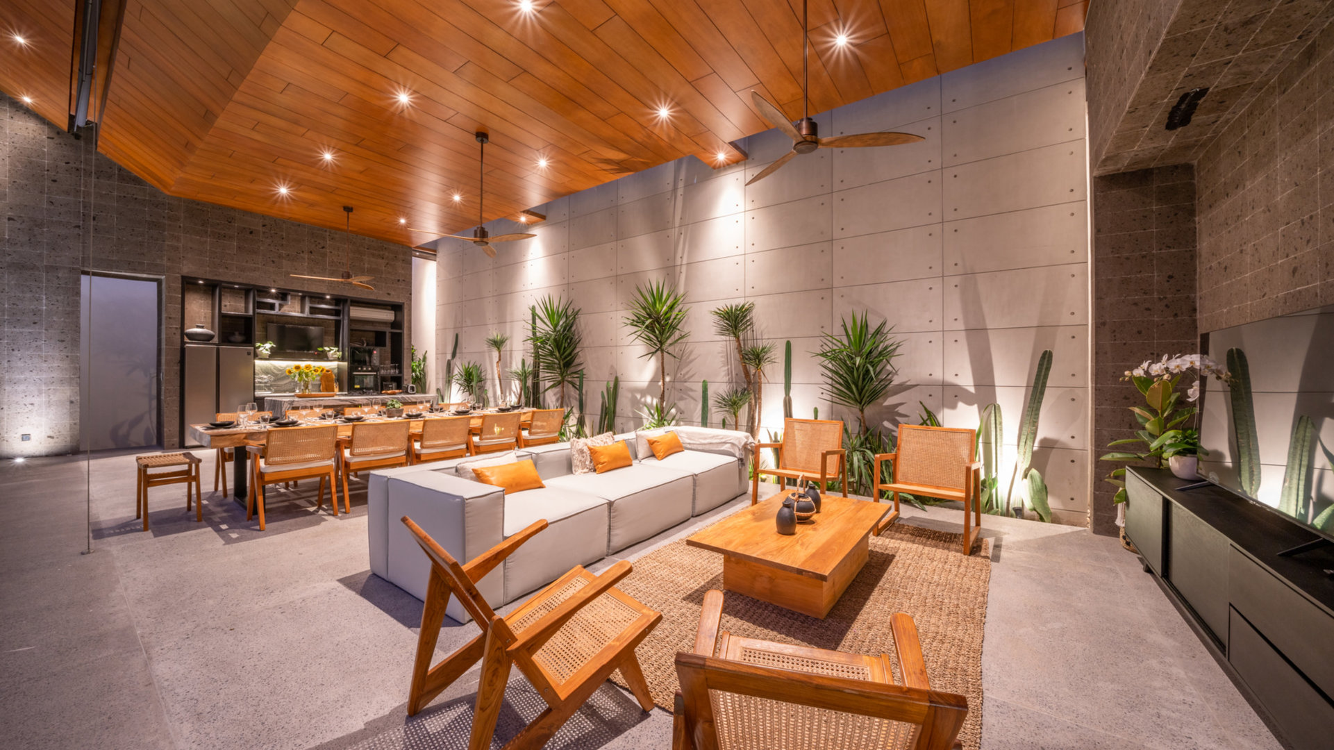 The Ultimate 5 Star Holiday Villa in Kabupaten Badung with Private Pool and Fully Staffed, Bali Villa 2098
