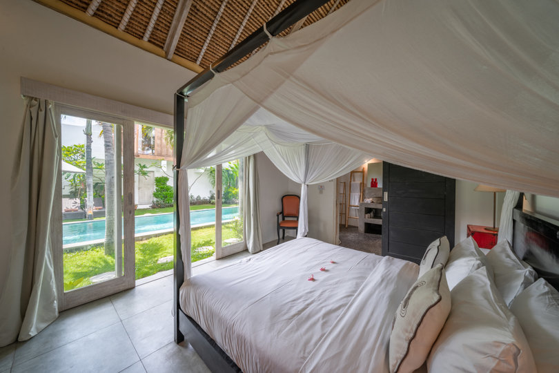 The Ultimate 5 Star Holiday Villa in Kabupaten Badung with Private Pool and Fully Staffed, Bali Villa 2099