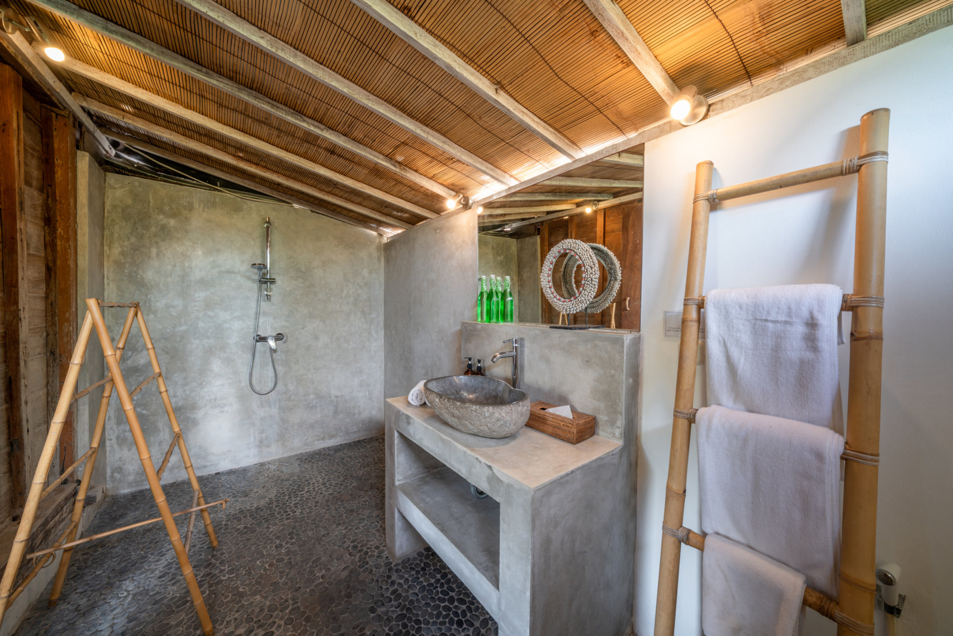 The Ultimate 5 Star Holiday Villa in Kabupaten Badung with Private Pool and Fully Staffed, Bali Villa 2099