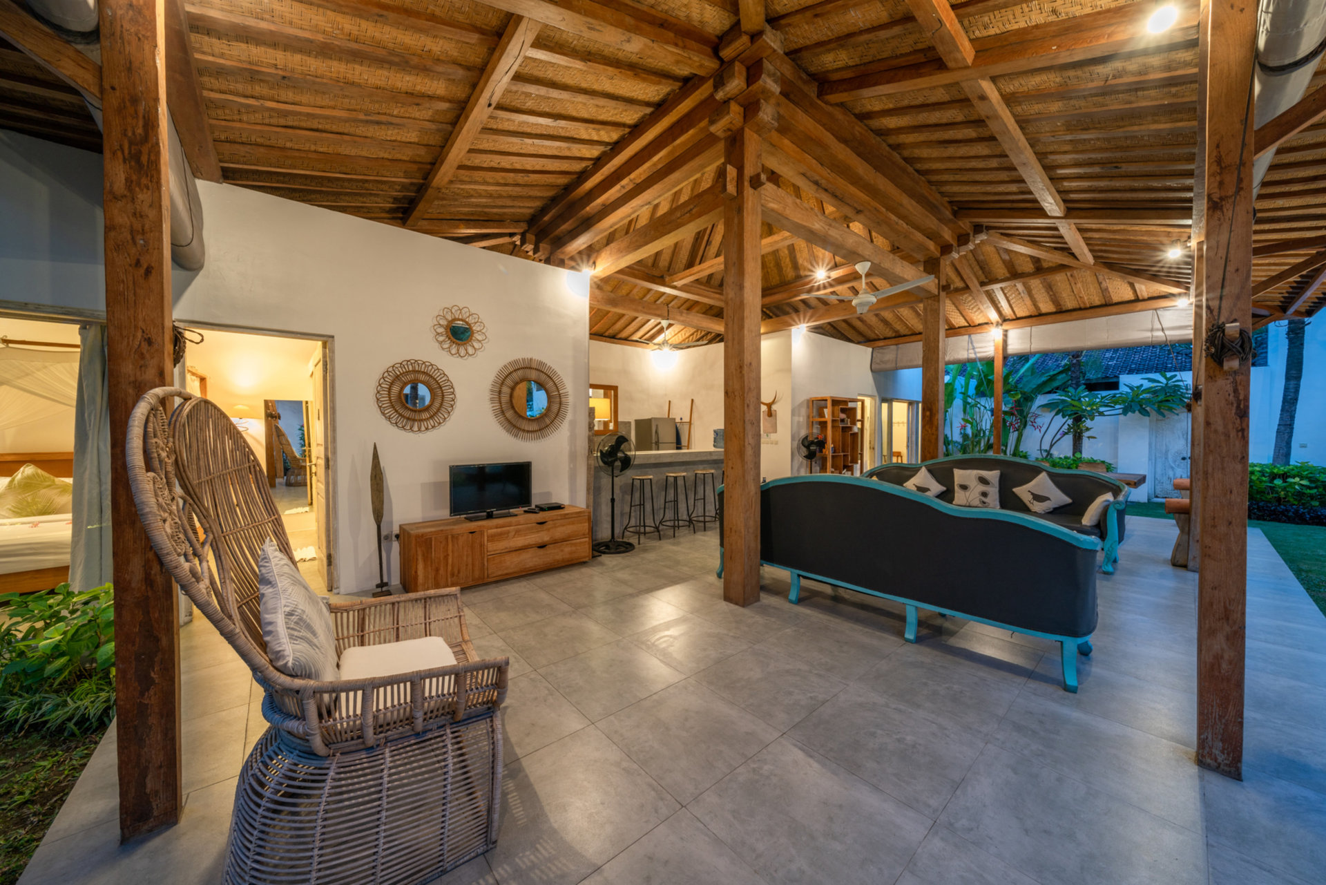 The Ultimate 5 Star Holiday Villa in Kabupaten Badung with Private Pool and Fully Staffed, Bali Villa 2099