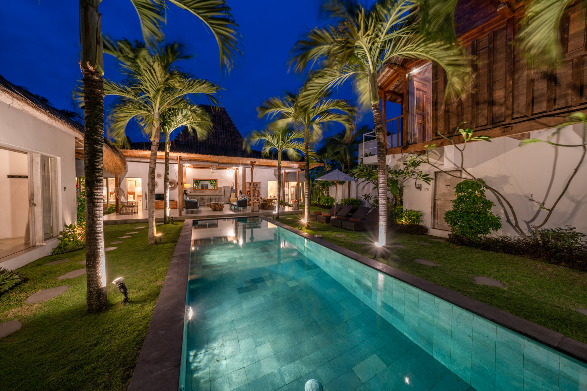 The Ultimate 5 Star Holiday Villa in Kabupaten Badung with Private Pool and Fully Staffed, Bali Villa 2099