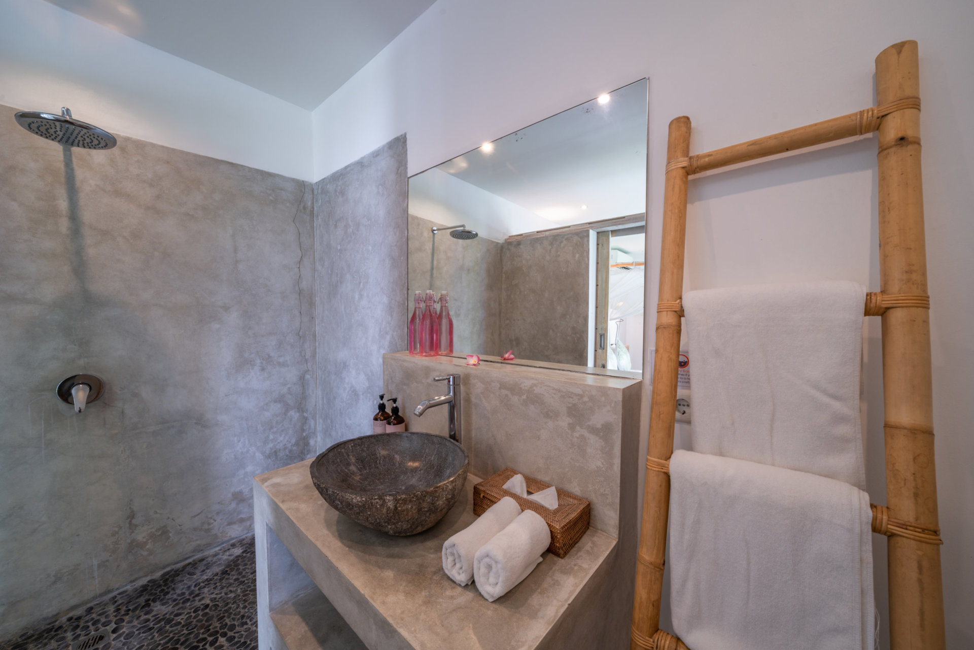 The Ultimate 5 Star Holiday Villa in Kabupaten Badung with Private Pool and Fully Staffed, Bali Villa 2099