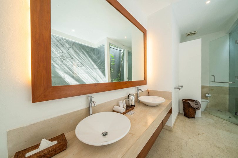The Complete Guide to Renting Your Exclusive Holiday Villa in Kabupaten Badung with Private Pool and Fully Staffed, Bali Villa 2113