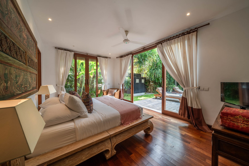 The Complete Guide to Renting Your Exclusive Holiday Villa in Kabupaten Badung with Private Pool and Fully Staffed, Bali Villa 2113