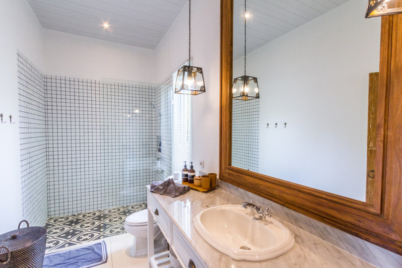 Imagine Your Family Renting a Luxury 5 Bedroom Holiday Villa with Stunning Ocean Views, Bali Villa 2114