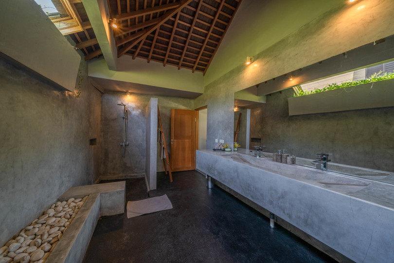 Luxury 4-Bedroom Getaway Near Double Six Beach, Bali Villa 2116