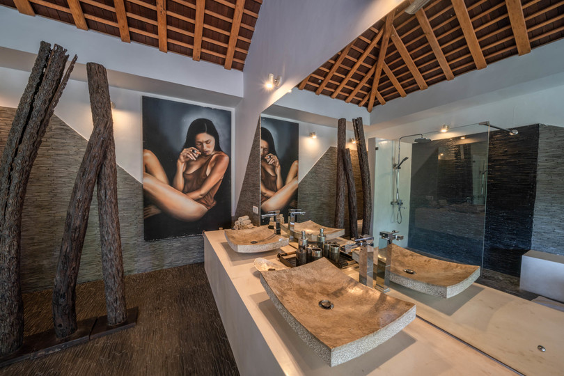 Luxury 4-Bedroom Getaway Near Double Six Beach, Bali Villa 2116