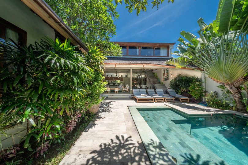 Luxury 4-Bedroom Getaway Near Double Six Beach, Bali Villa 2116