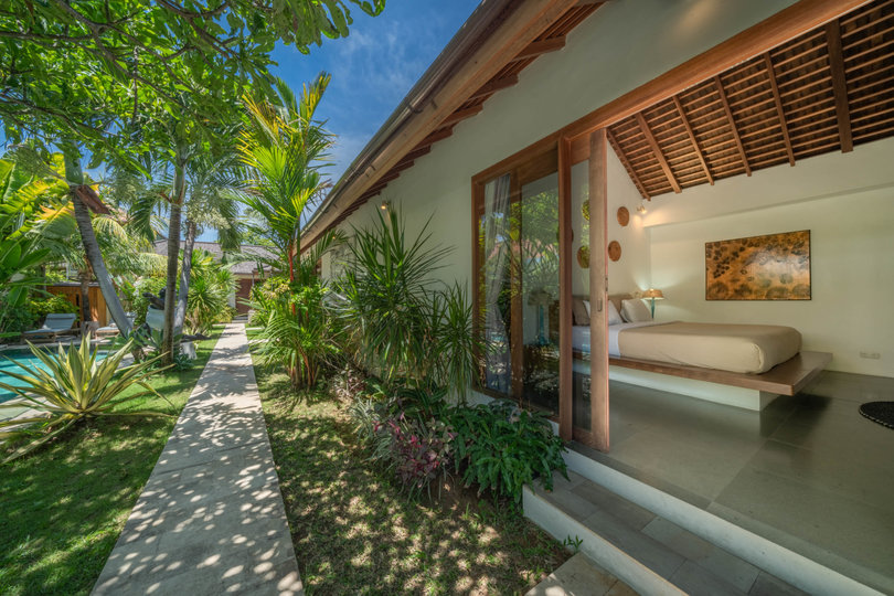 Luxury 4-Bedroom Getaway Near Double Six Beach, Bali Villa 2116