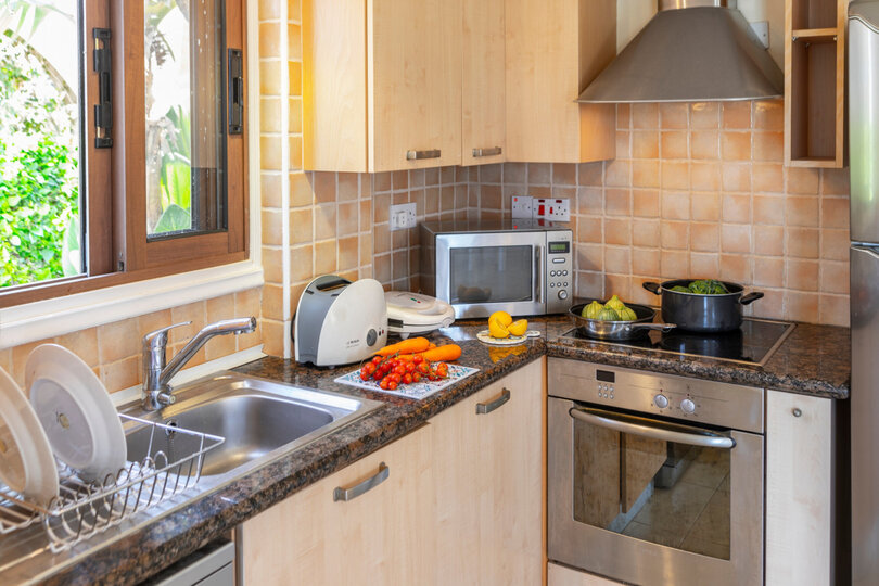 Luxury 4BR Beach Villa Rental, Famagusta Villa 1022
