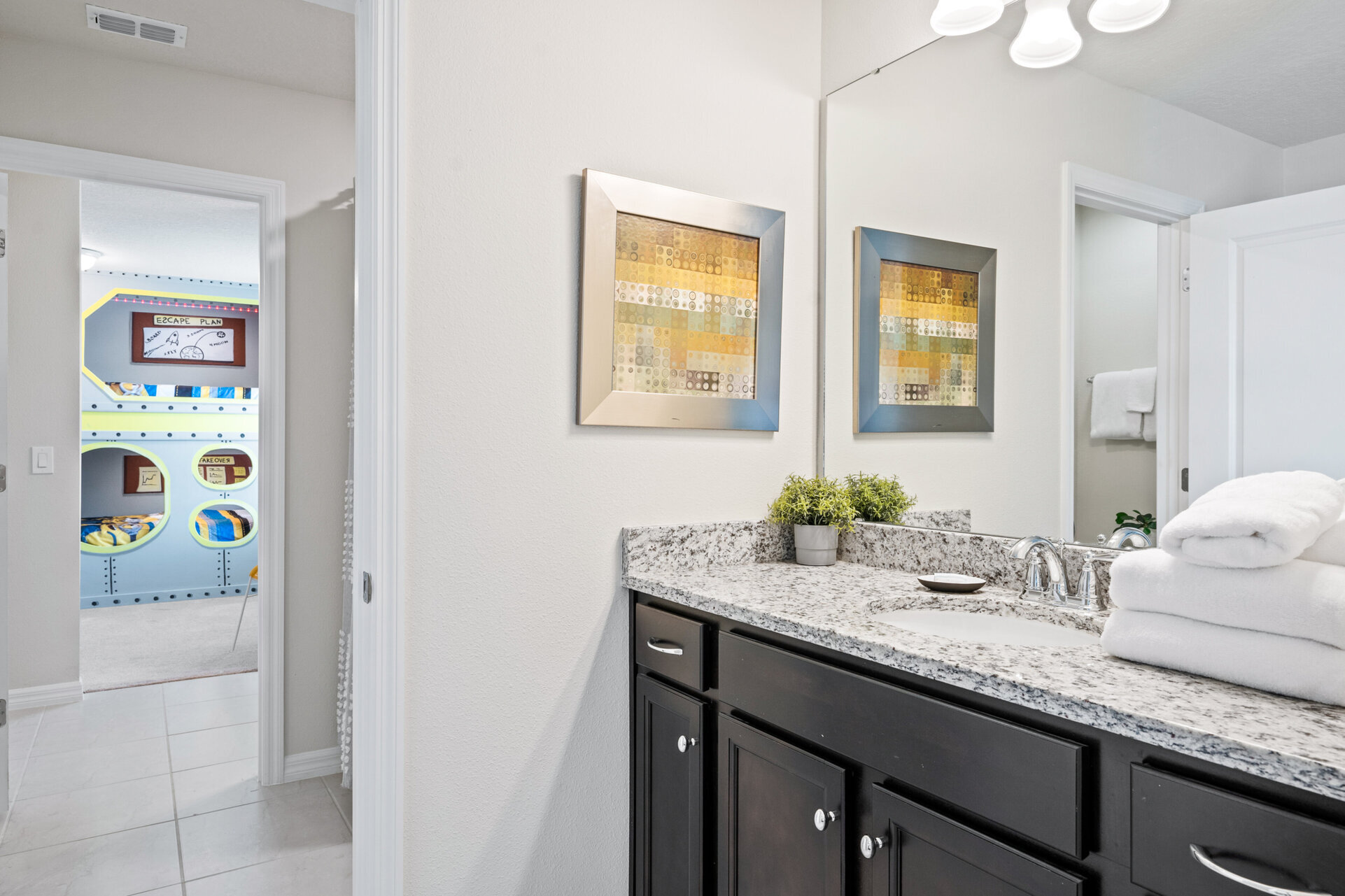 Luxury Contemporary Style Villa on Windsor Island Resort , Orlando Villa 5810