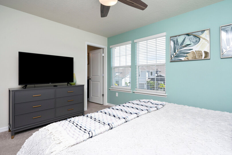 Luxury Contemporary Style Villa on Windsor Island Resort , Orlando Villa 5810
