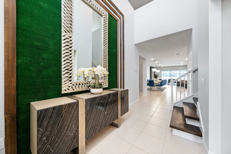 Luxury Contemporary Style Villa on Windsor Island Resort , Orlando Villa 5810