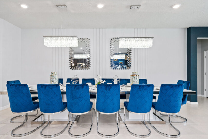 Luxury Contemporary Style Villa on Windsor Island Resort , Orlando Villa 5810