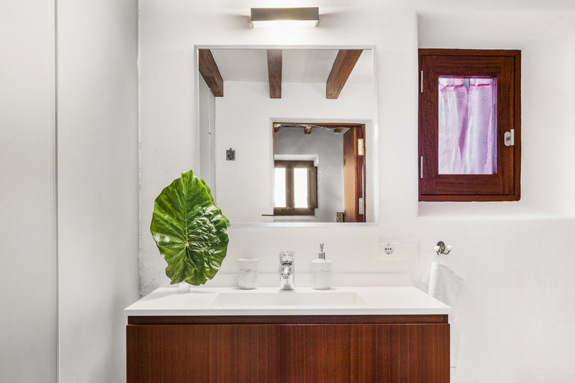 5 Star Villa Cel Blau – Luxurious Rural Hideaway