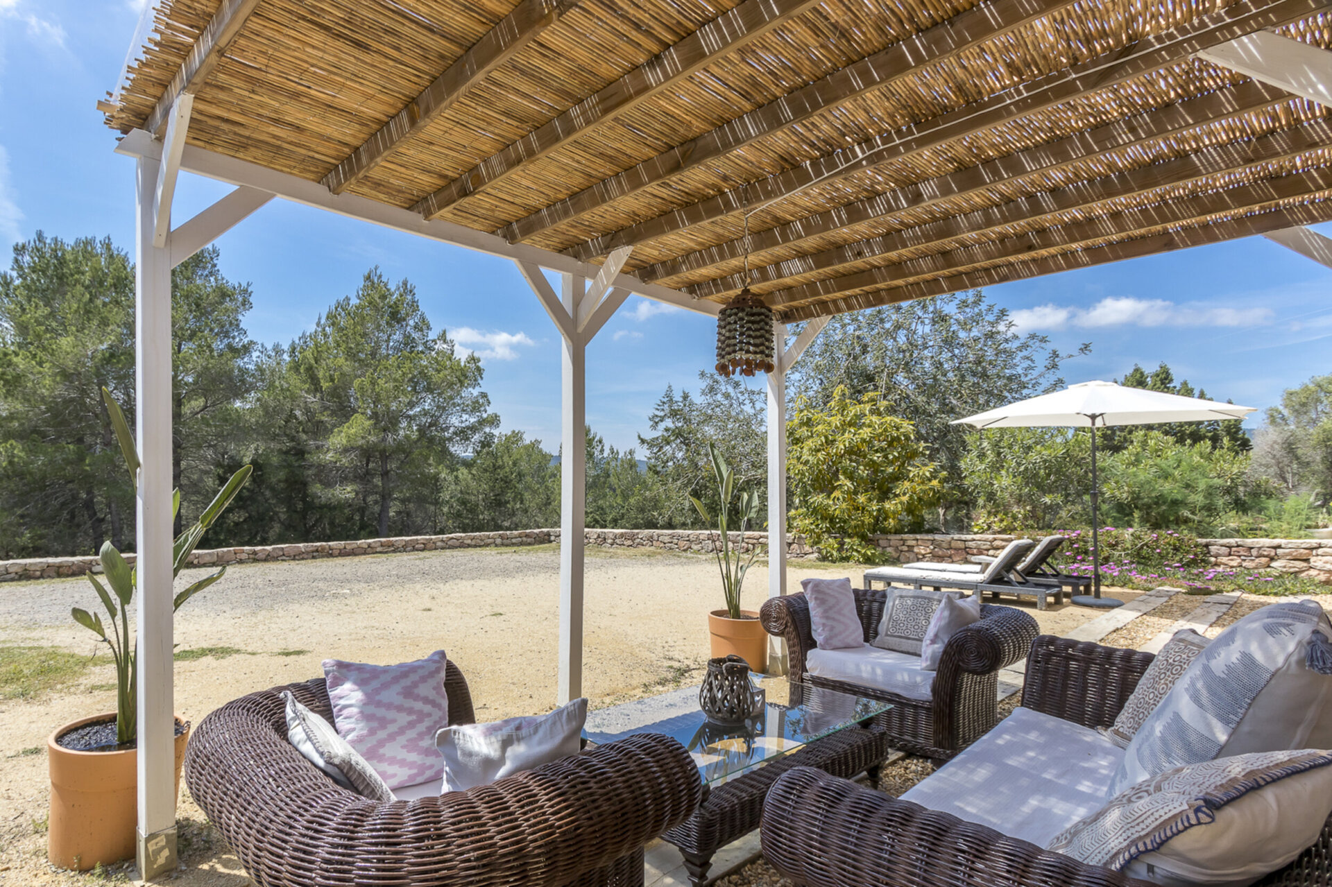 5 Star Villa Cel Blau – Luxurious Rural Hideaway