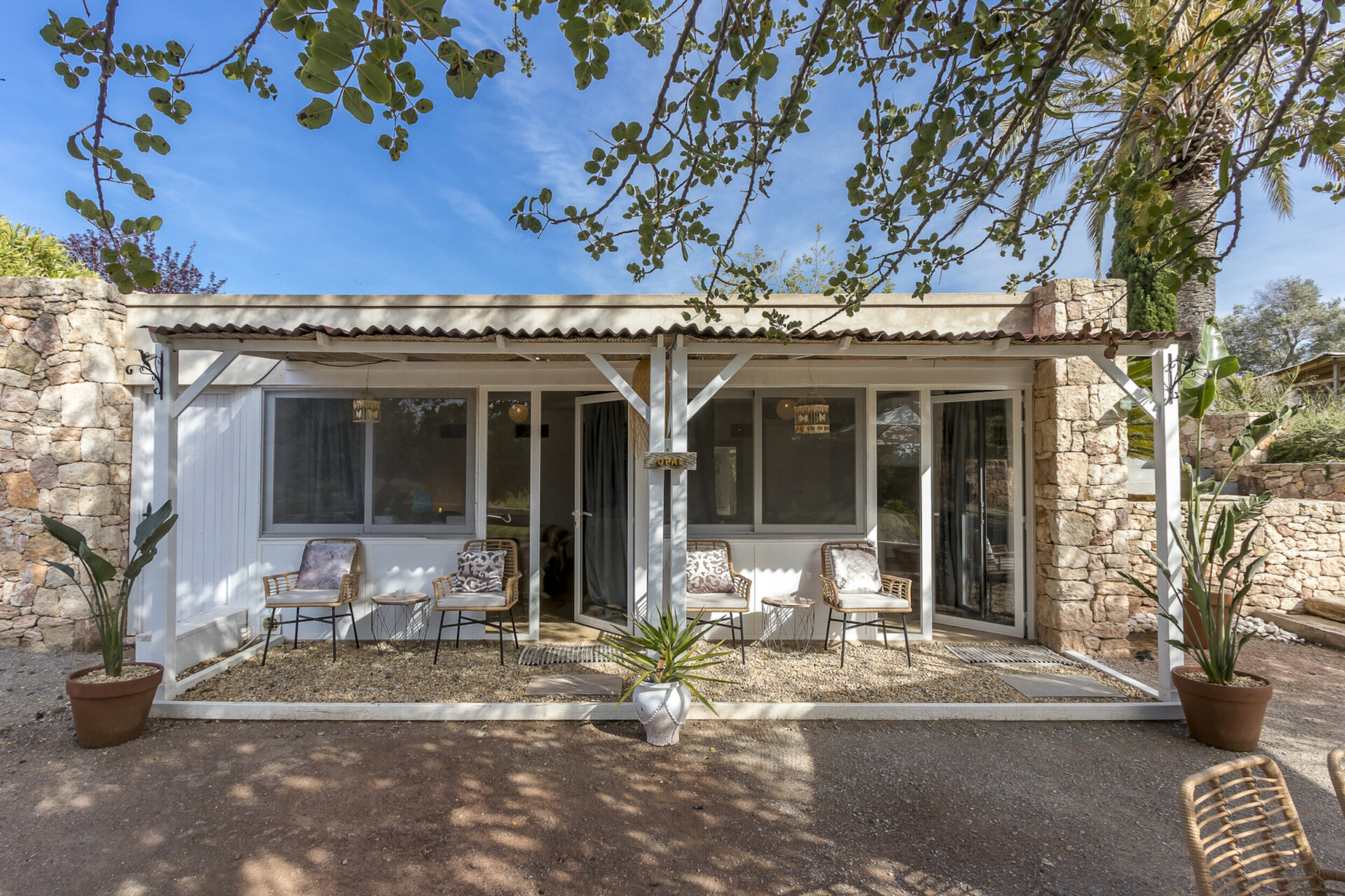 5 Star Villa Cel Blau – Luxurious Rural Hideaway