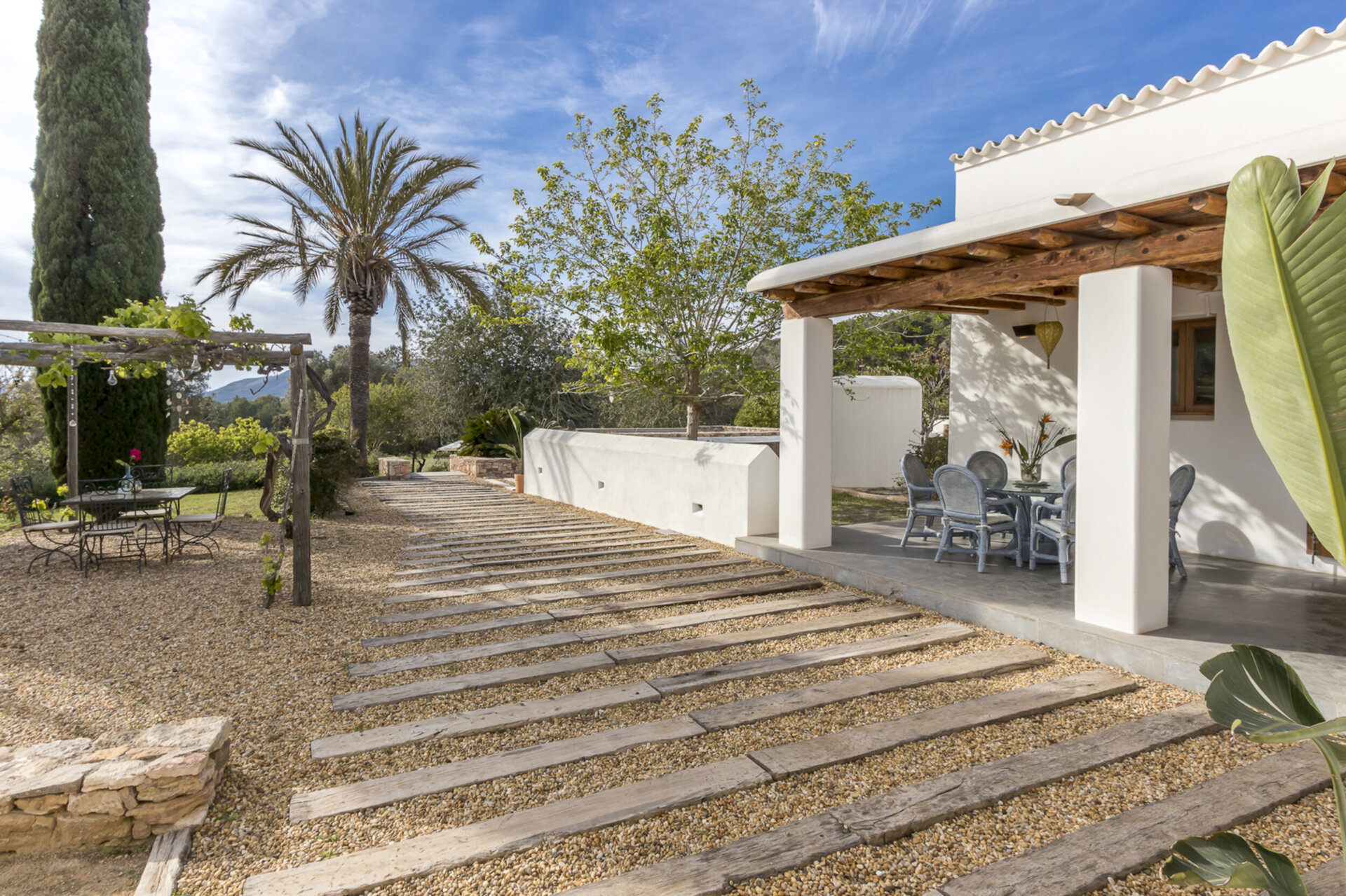 5 Star Villa Cel Blau – Luxurious Rural Hideaway