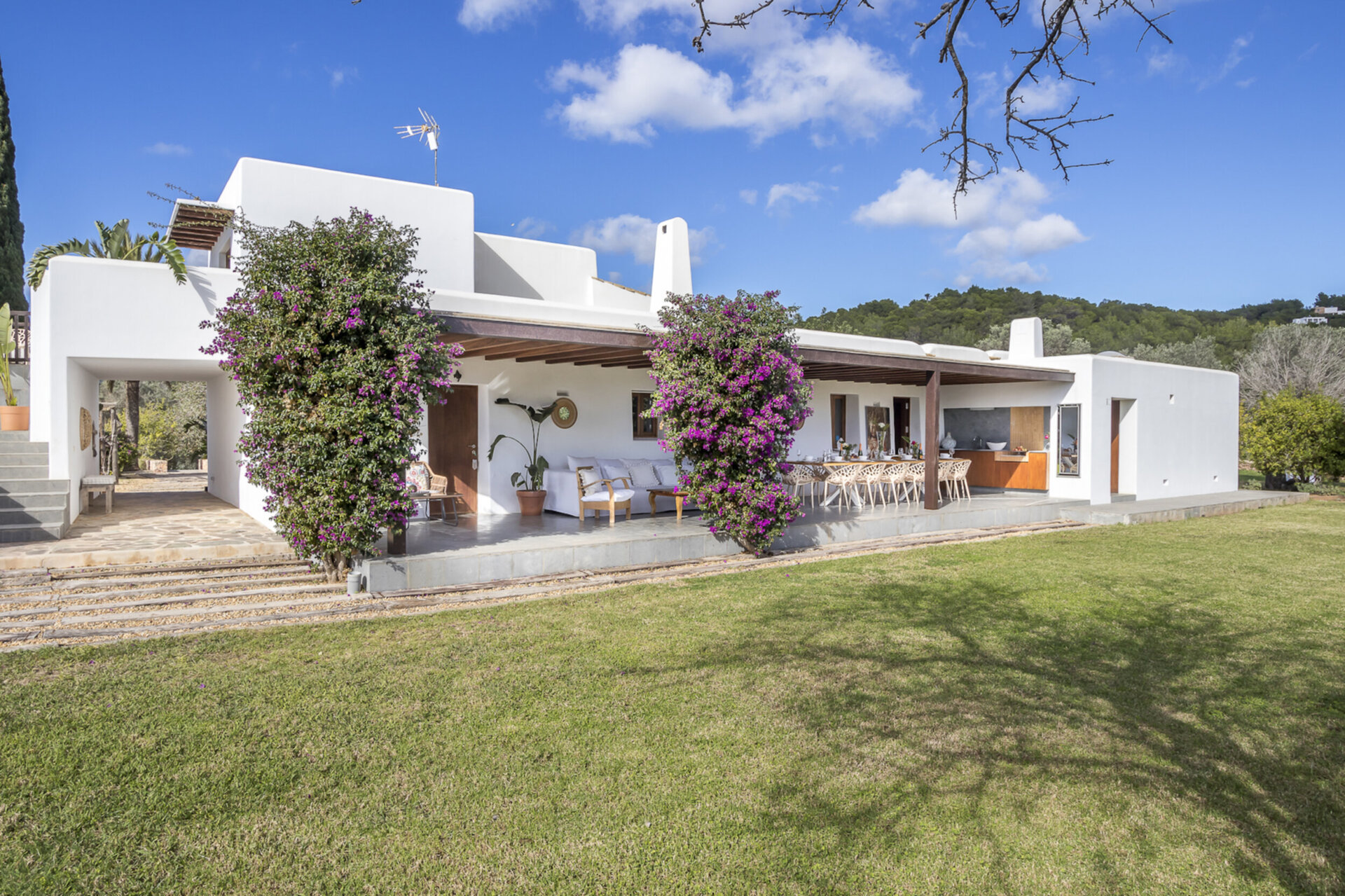 5 Star Villa Cel Blau – Luxurious Rural Hideaway