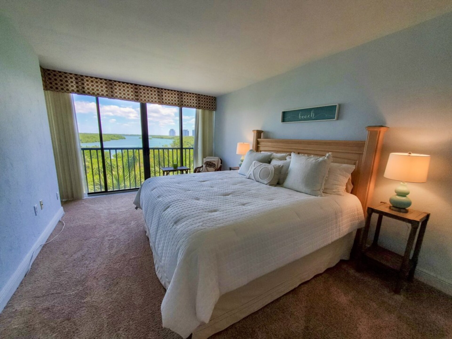 The Ultimate 2 Bedroom Condo on Sea Isles, Florida Condo 5947