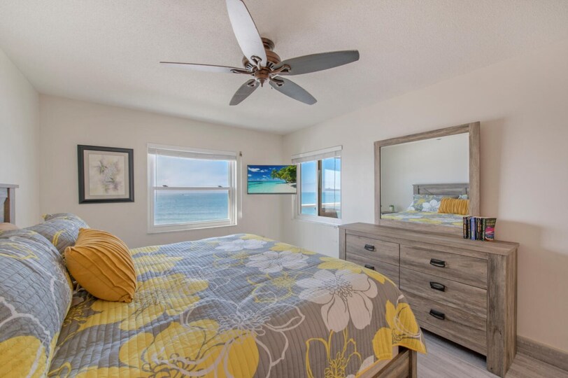 5 Star Condo in one of the most Prestigious Areas in Leonardo Arms, Florida Condo 5950