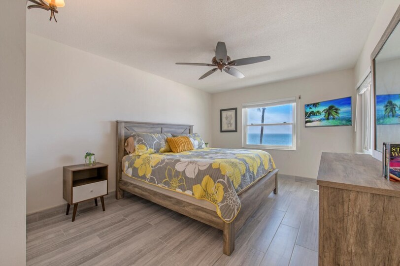 5 Star Condo in one of the most Prestigious Areas in Leonardo Arms, Florida Condo 5950