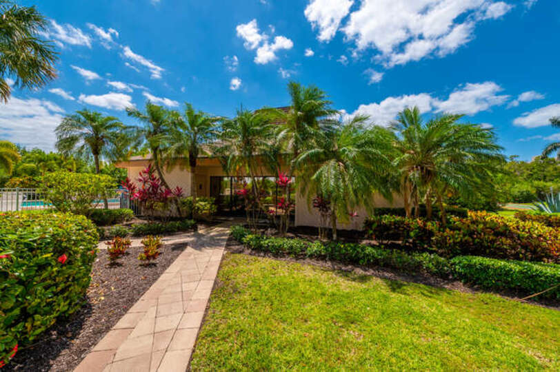 Exclusive Condo on Prestigious Resorts, Florida Condo 5951