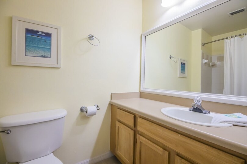 Luxury Condo with Fantastic Private Pool on Runaway Beach Club, Florida Condo 5985