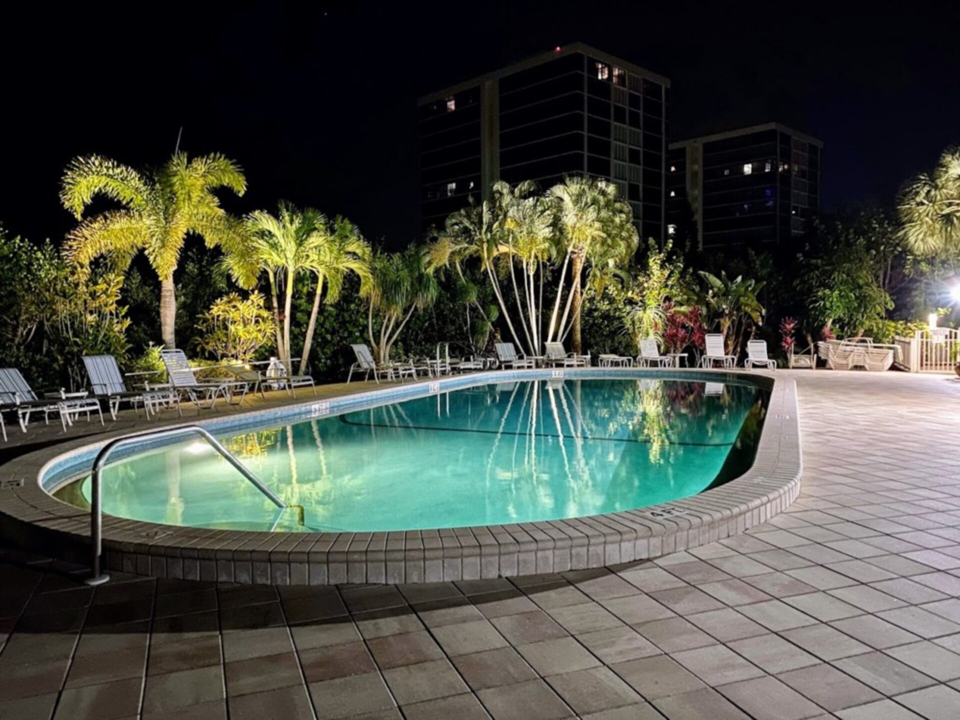 Exclusive Condo in One of Prestigious Resorts, Sea Isles, Florida Condo 5957