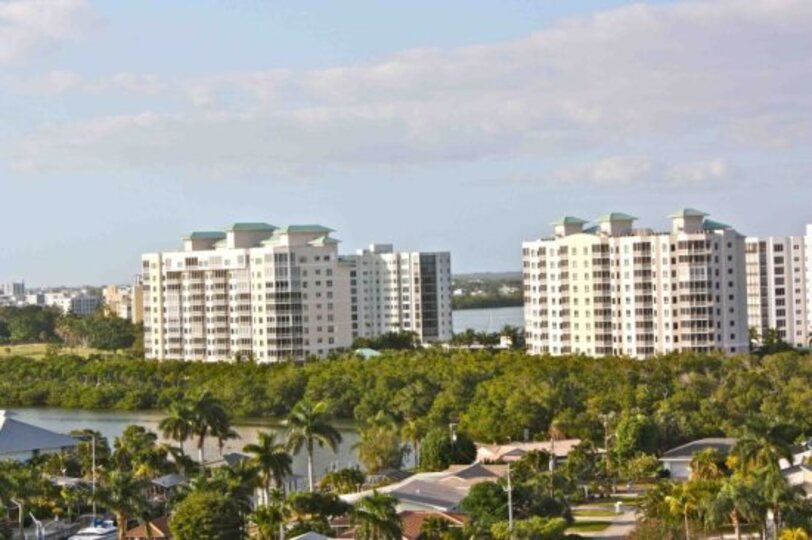 The Ultimate 2 Bedroom Condo on Waterside at Bay Beach, Florida Condo 5959