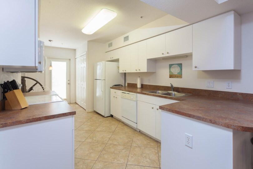 The Ultimate 2 Bedroom Condo on Bonita Fairways, Florida Condo 5975