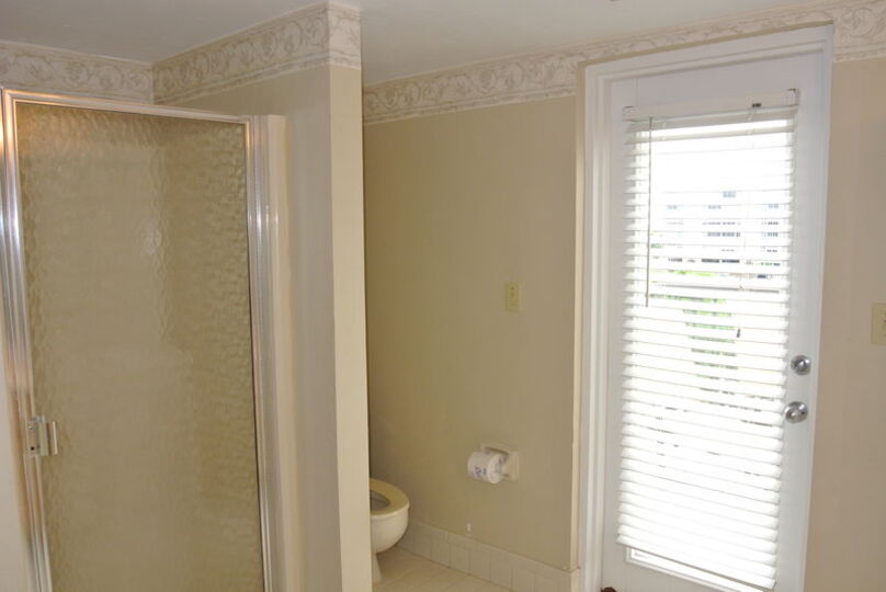 Exclusive Condo in One of most Prestigious Resorts, Santa Maria Harbor Resort, Florida Condo 5932