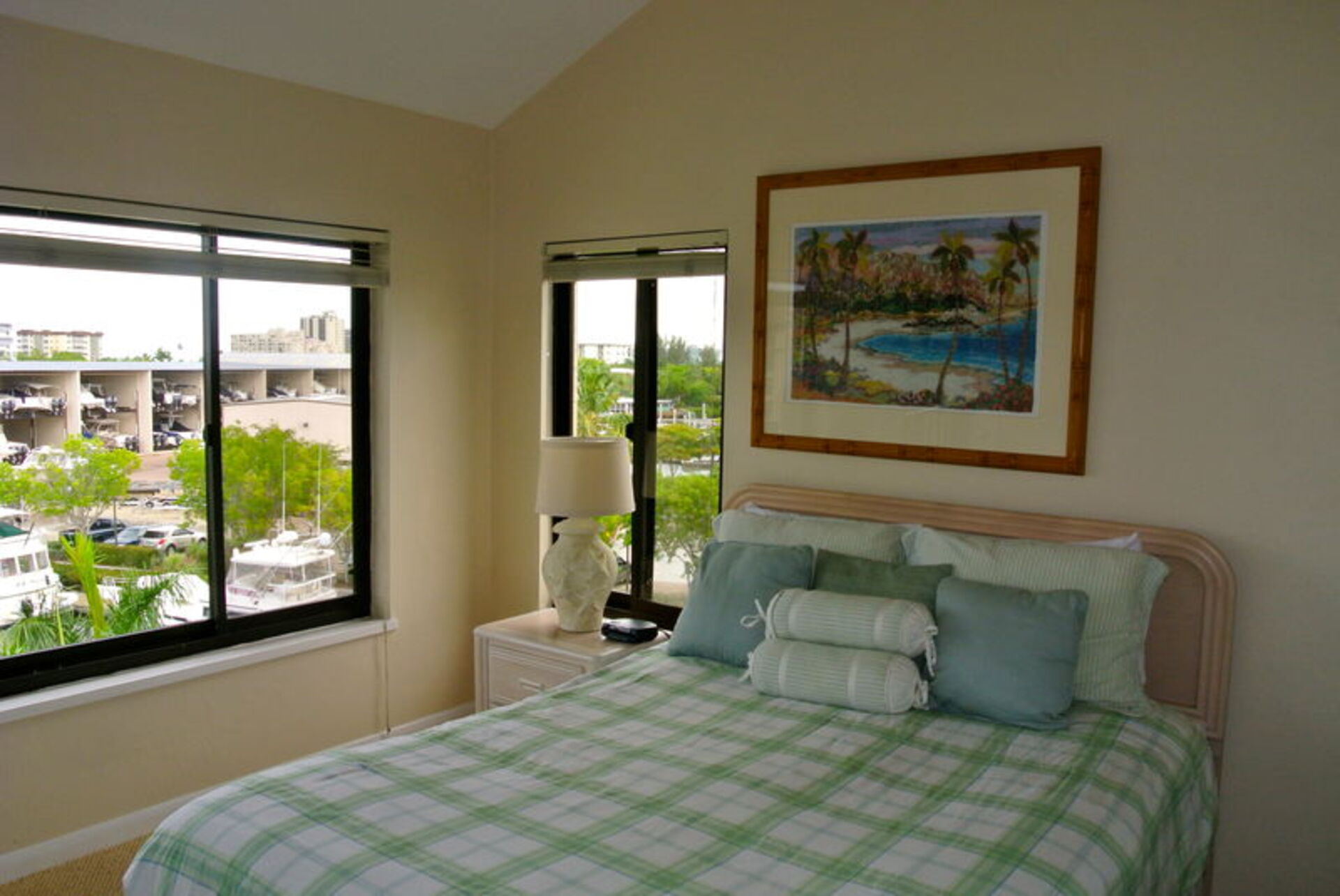 Exclusive Condo in One of most Prestigious Resorts, Santa Maria Harbor Resort, Florida Condo 5932