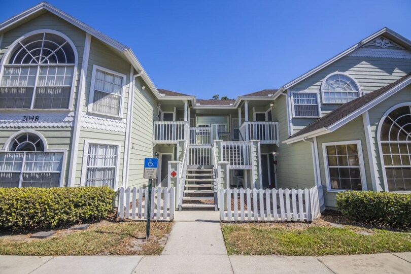 Luxury Condo on Royal Palm Bay, Florida Condo 6011