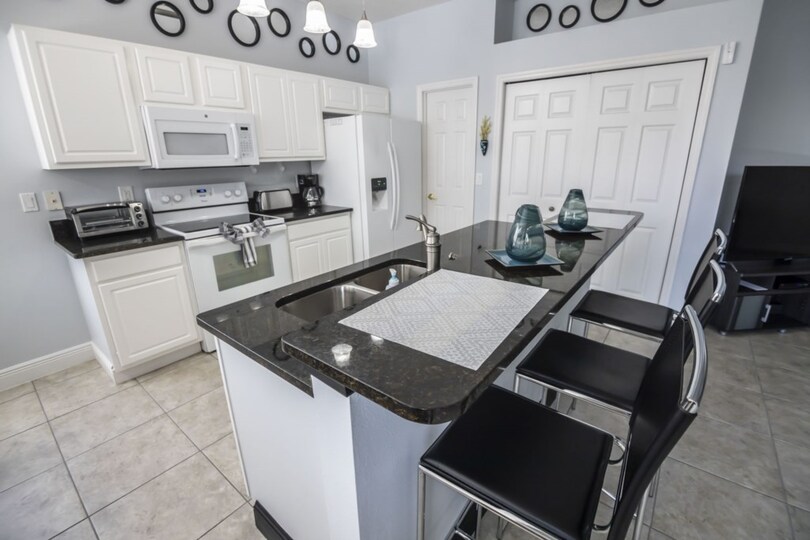 Exclusive Holiday Villa on Calabay Parc at Tower Lake, minutes from Disney, Florida Villa 6054
