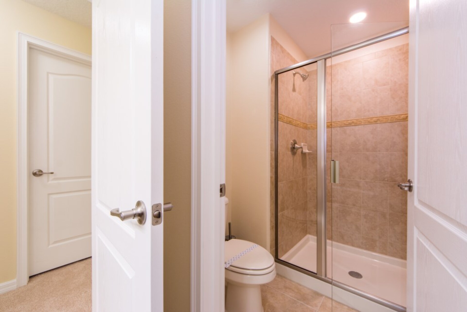 Exclusive Townhouse in One of most Prestigious Resorts, Storey Lake Resort, Florida Townhouse 4086