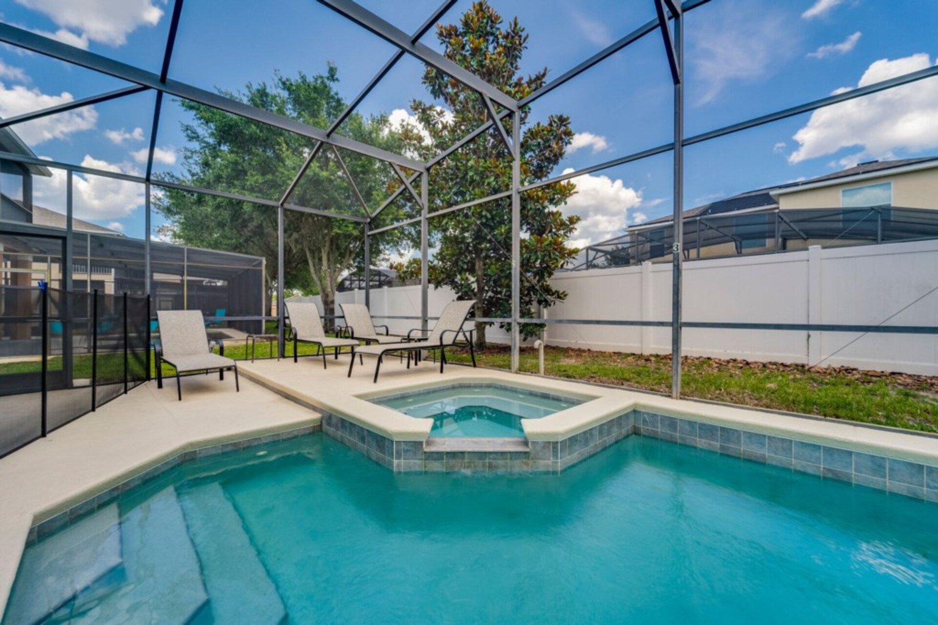 Luxury Contemporary Style Villa on The Abbey at West Haven, Florida Villa 6069