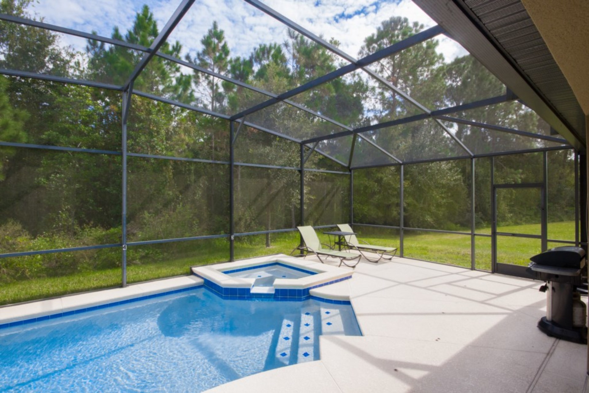 5 Star Villa in one of the most Prestigious Areas in Cypress Pointe, Florida Villa 6193