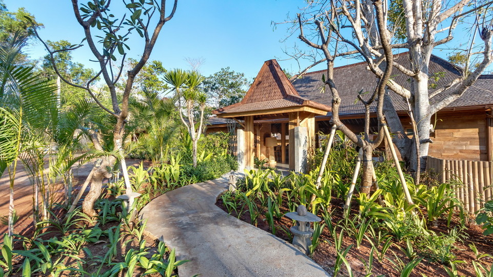 At Last, Rent Your Own 5 Star Private Villa in Kabupaten Badung at an Affordable Rate, Bali Villa 2133